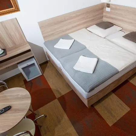 Faleza Adults Only منزل للإقامة ريفال