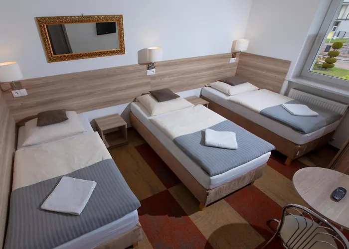 Faleza Adults Only Rewal